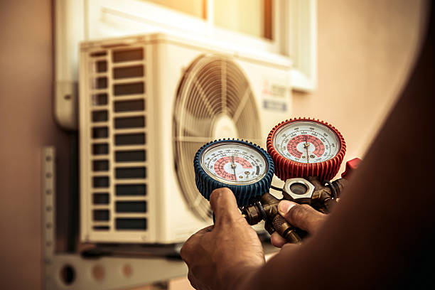 Professional Heat Pump Repair technician working in Florissant, CO